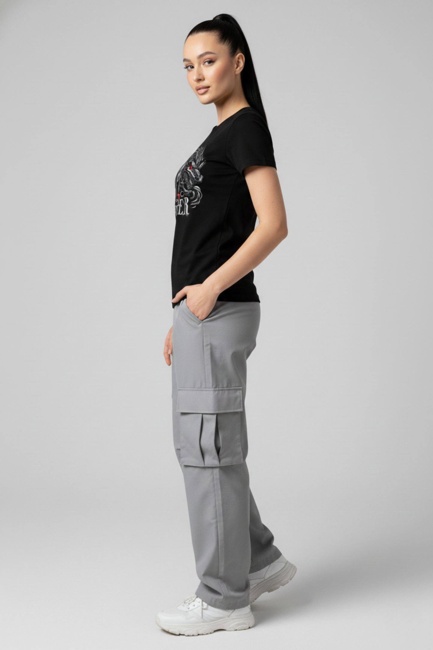 Women's Dragon Summoner Graphic Printed T-shirt Regular Fit